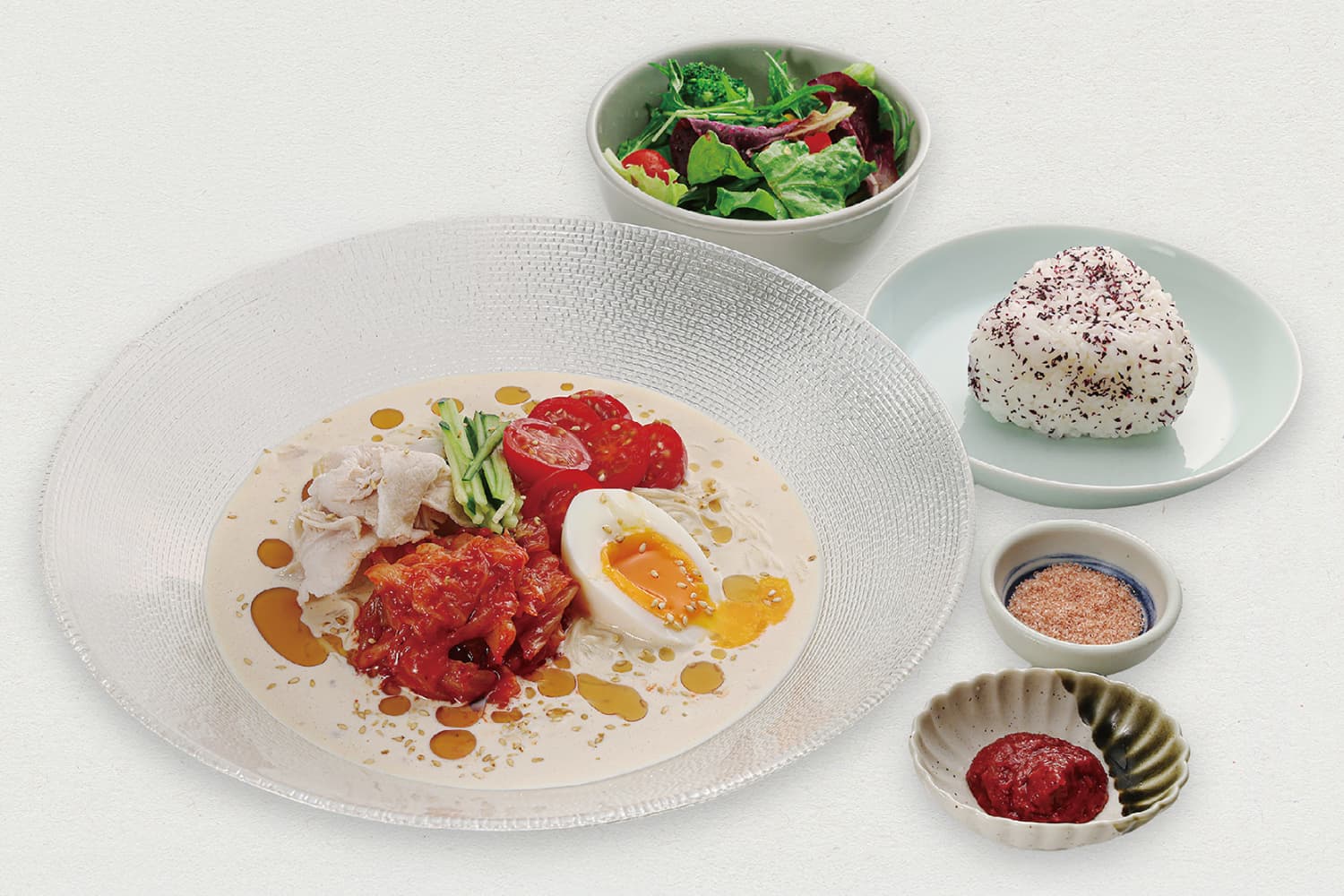 韓国風豆乳冷麺（コングクス）